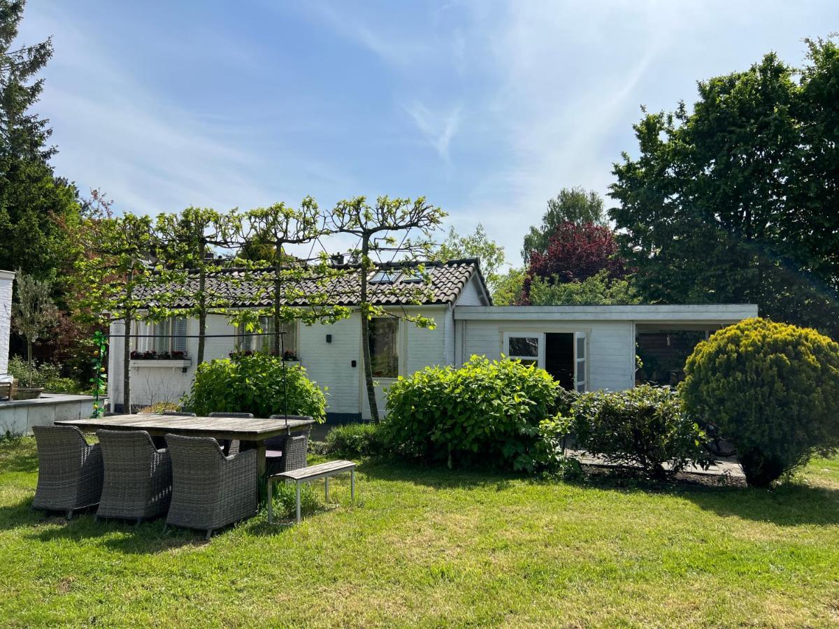 Tiny House In Tuin Van De Statige Villa Mariahof Dordrecht Luaran gambar